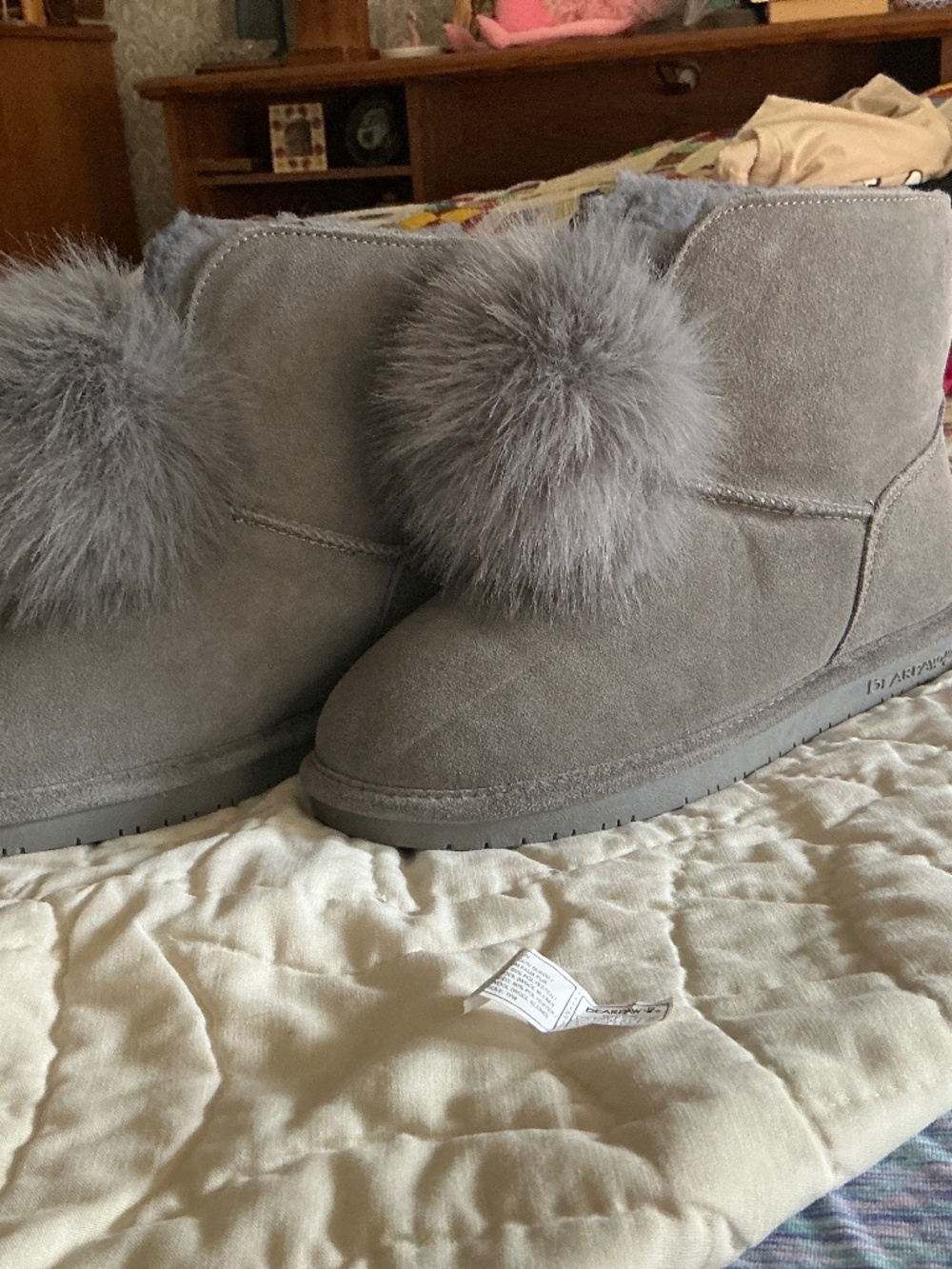 Bear paw slipper bootie